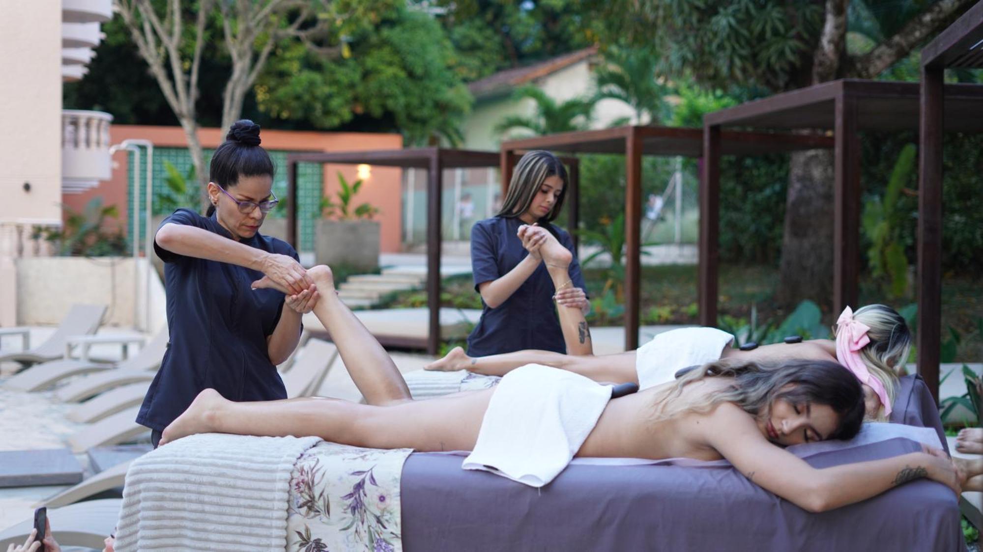 Del Tropico Hotel 索佩特兰 外观 照片