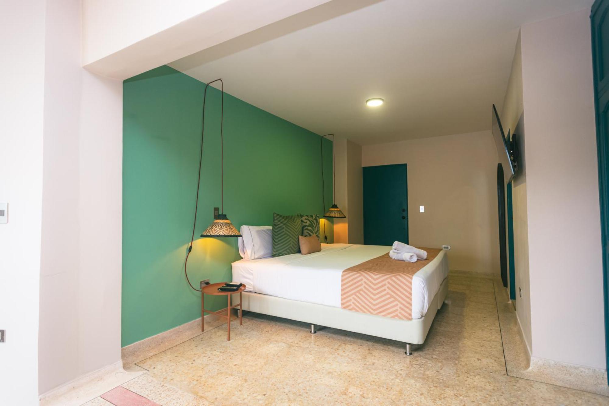 Del Tropico Hotel 索佩特兰 外观 照片