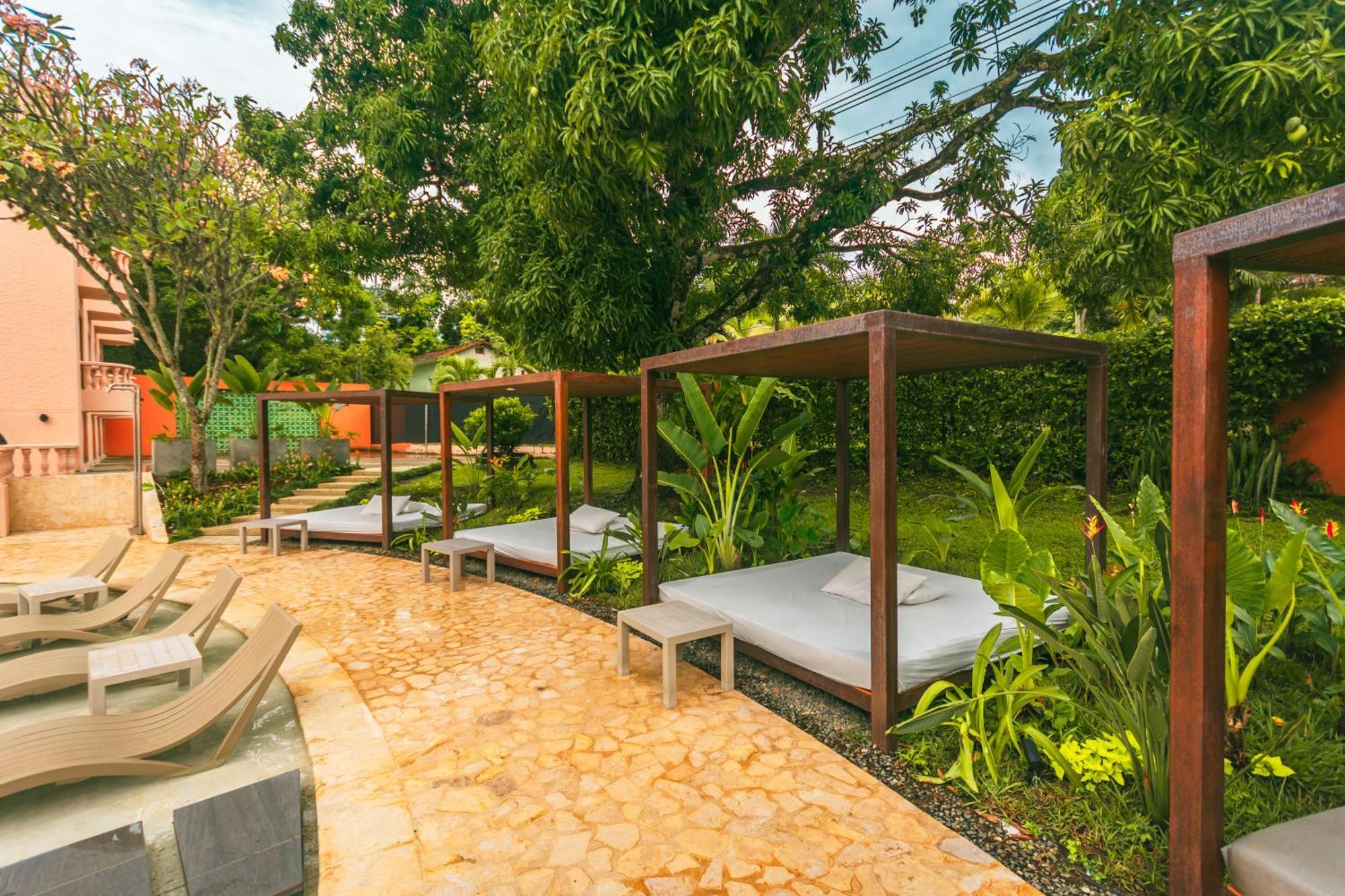 Del Tropico Hotel 索佩特兰 外观 照片