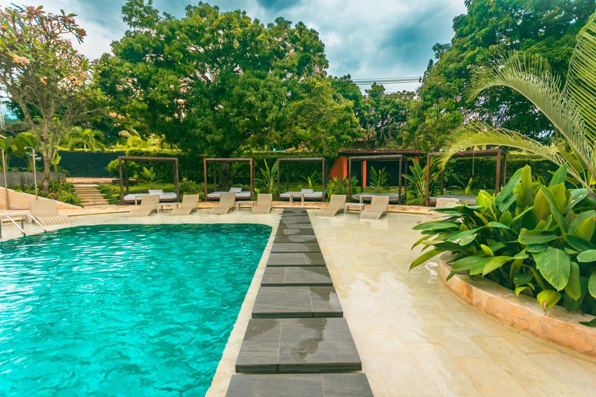 Del Tropico Hotel 索佩特兰 外观 照片